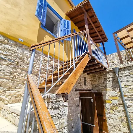 Village Charm With Pool At Lejlighed